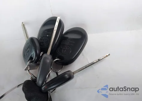 2006 Toyota Sienna Le z USA, uszkodzony, nr VIN 5TDZA23C36S575687